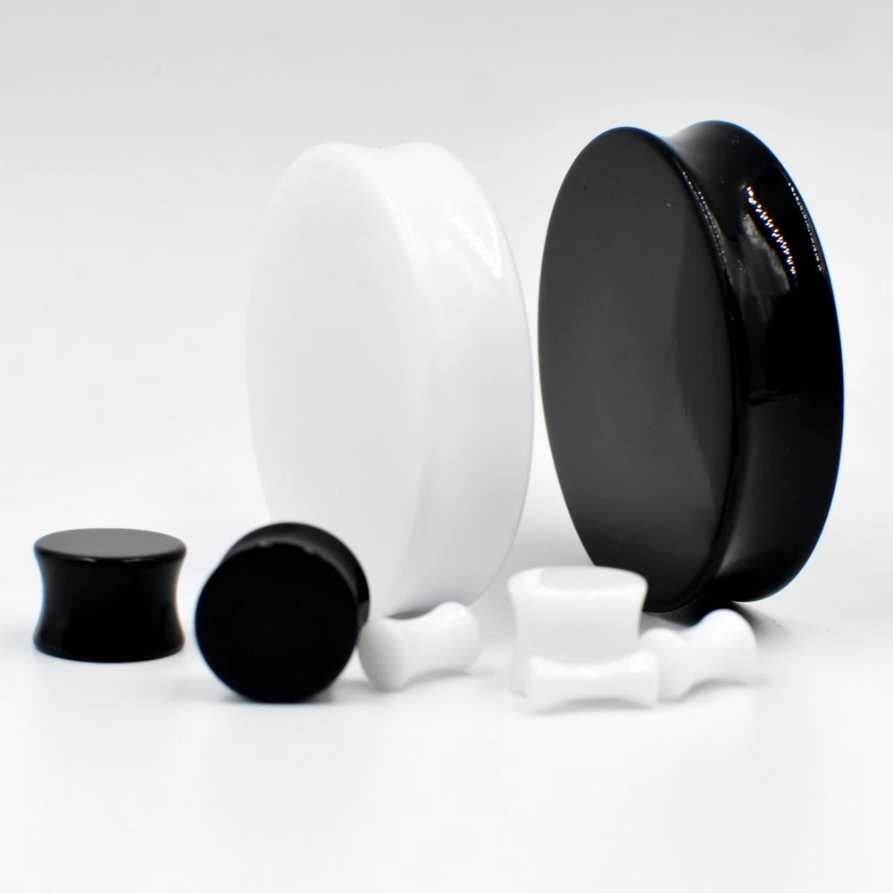 White or Black Acrylic Plugz Large Sizes 3-50mm